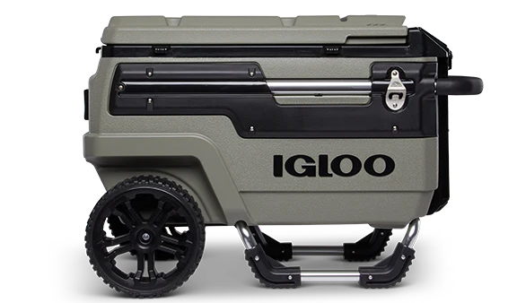 Front View | Trailmate 25 Qt Cooler::Americana::